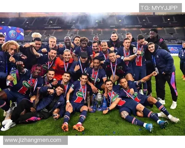 国王杯激战巴黎圣日耳曼逆转莱比锡全场沸腾瞬间回顾