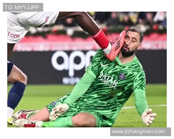 西甲激战：多特蒙德与巴黎圣日耳曼战成平局神扑瞬间引发热议与转会传闻