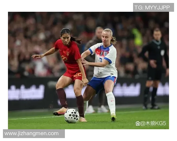 足总杯精彩对决AC米兰狂胜里昂上演帽子戏法引发全场热潮