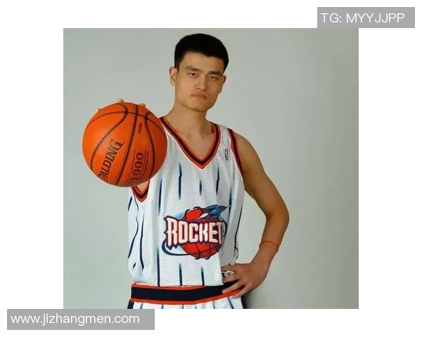 姚明与鲍切的篮球传奇对决探讨两位巨星的风采与影响力