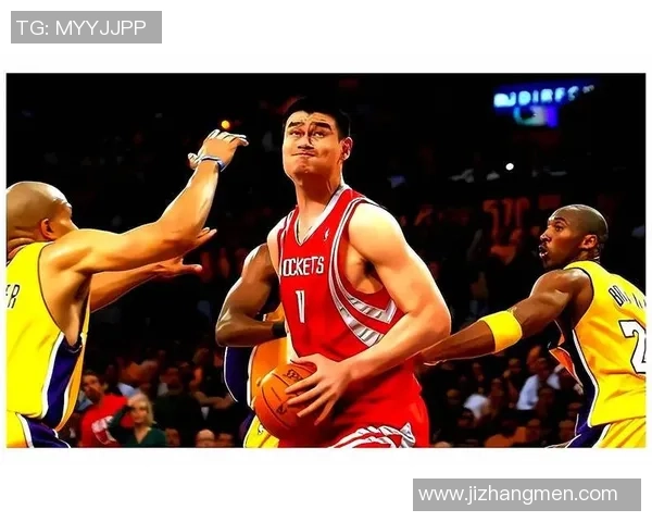 姚明球员雕塑展现中国篮球传奇的辉煌与精神