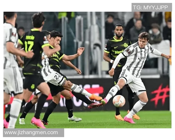 欧联杯精彩对决拜仁与尤文图斯战成平局引发全场热烈反响