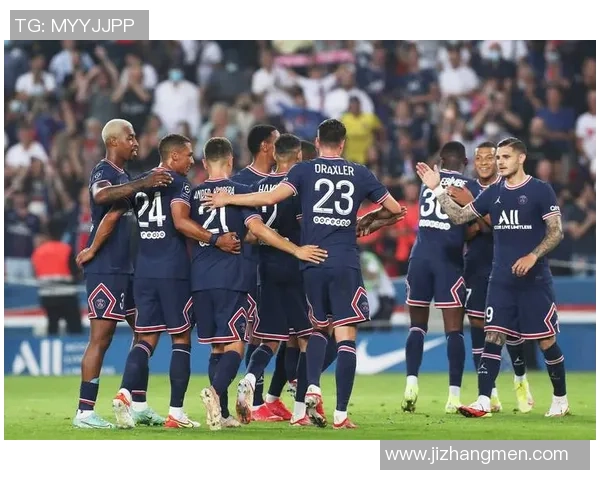 英超激战拜仁与巴黎圣日耳曼战成平局转会传闻引发关注与热议