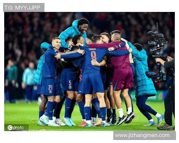 西甲激情对决巴黎圣日耳曼6比2狂胜阿森纳精彩集锦回顾